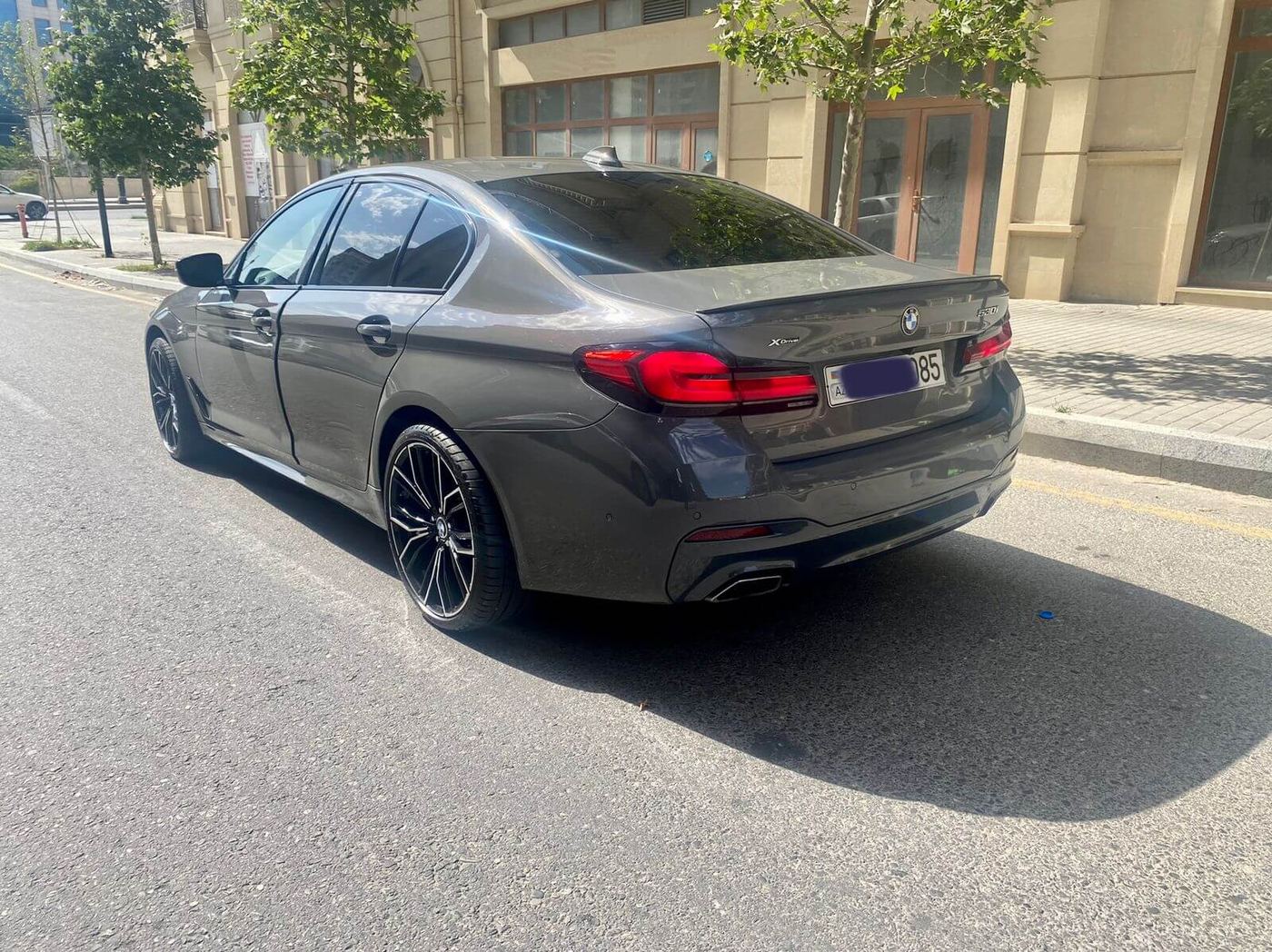 BMW G30 2021 — 8