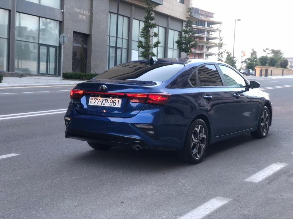 Kia Cerato 2021 — 2