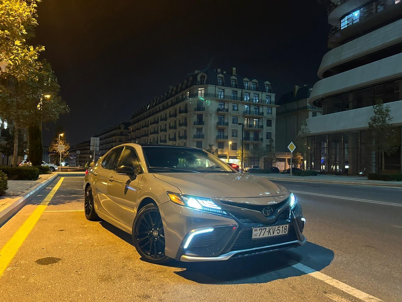 Toyota Camry 2022 — 4